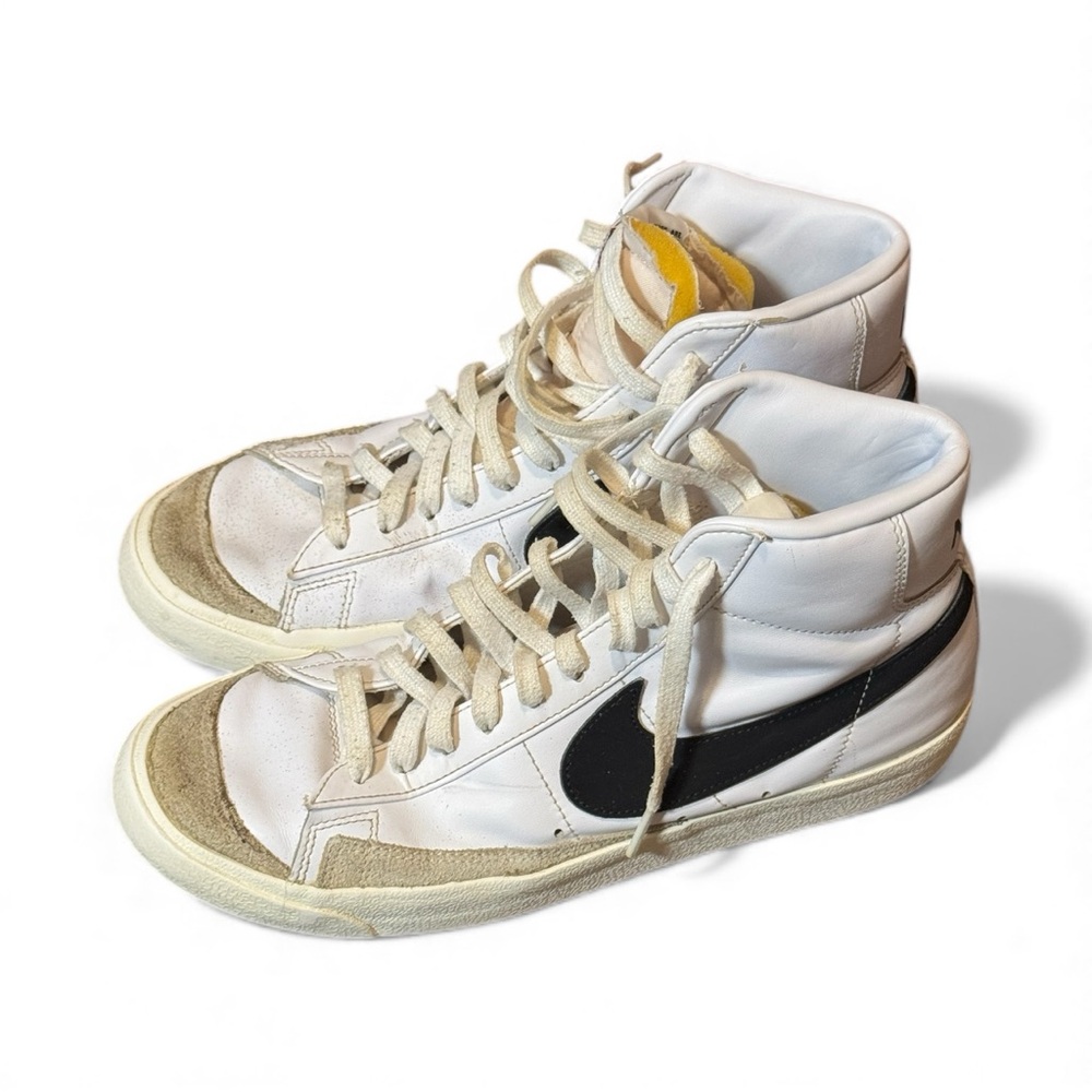Nike Blazer Mid 77 Sneakers White Black Size 10.5 Basketball Shoes